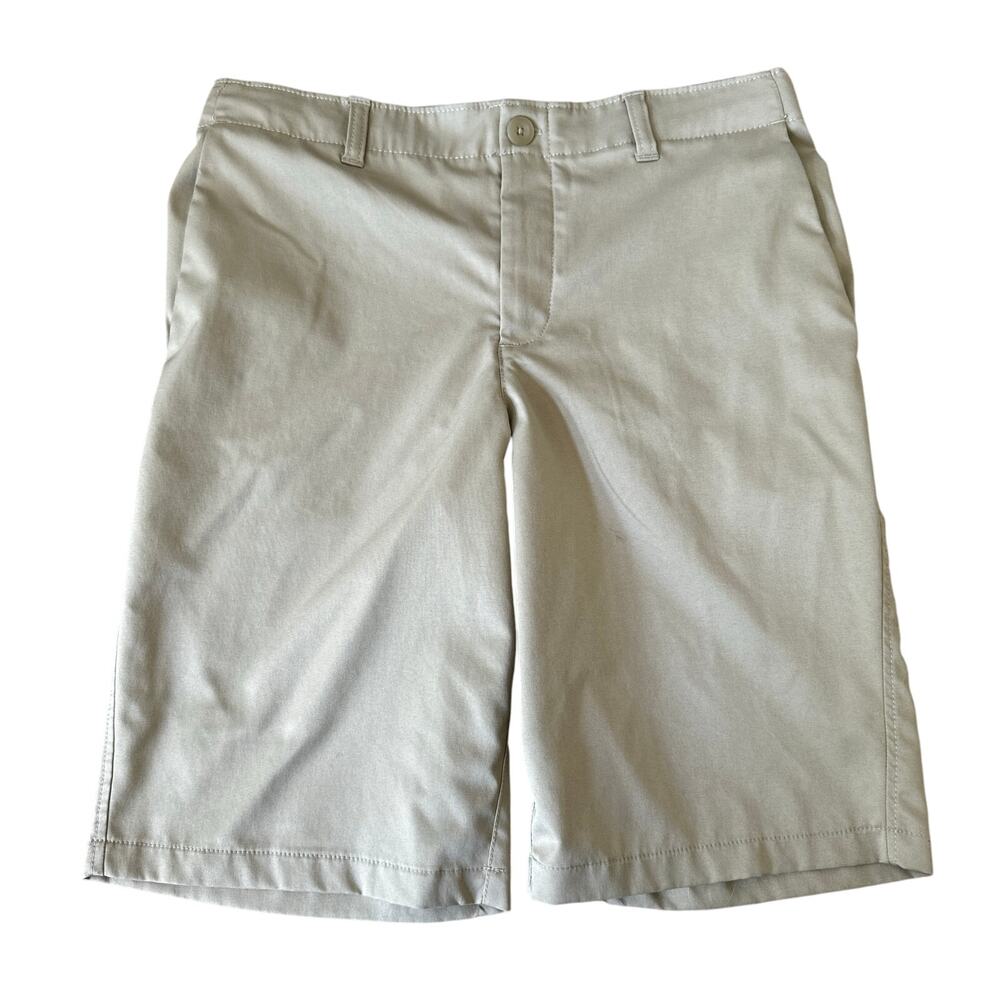 Under Armour golf shorts